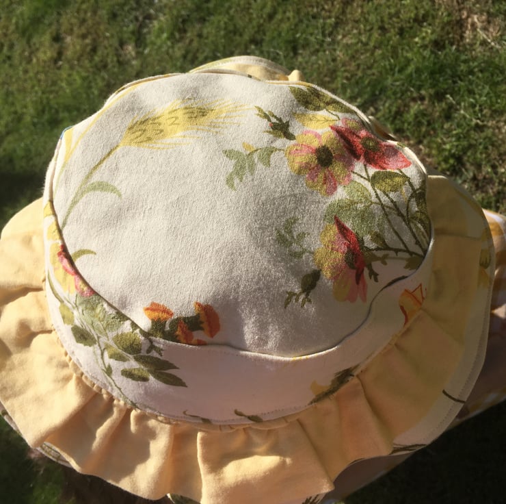 Vintage bucket hat made from repurposed vintage... - Folksy