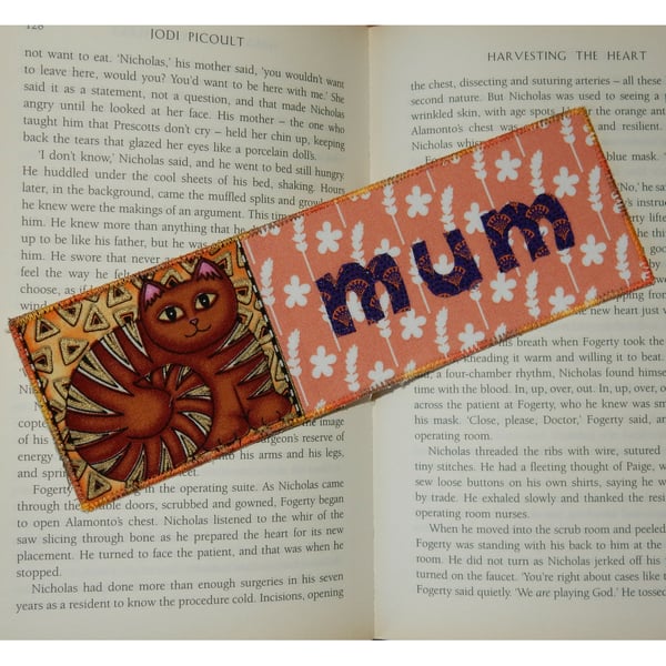 Bookmark Mum and cat