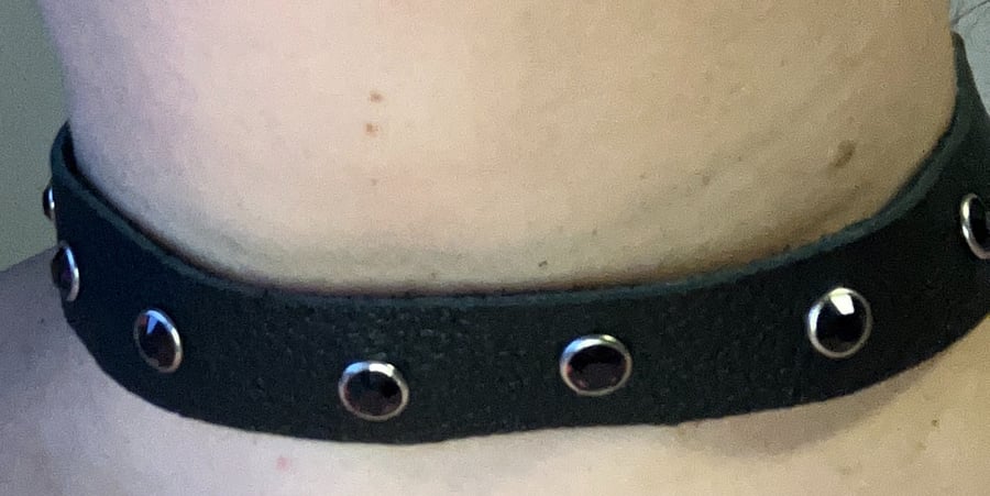 Black Leather Choker with 7 Dark Purple Gemstones (custom sized 16"-20")