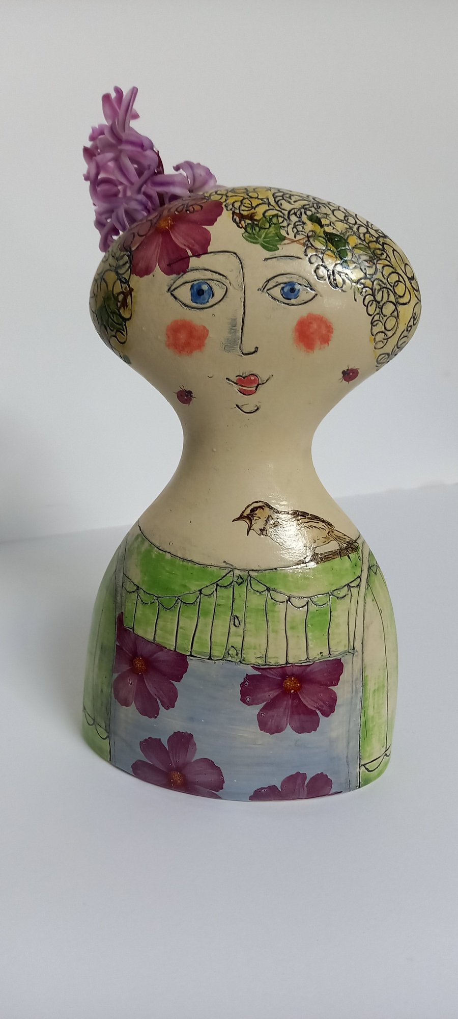 Figurative ceramic vase