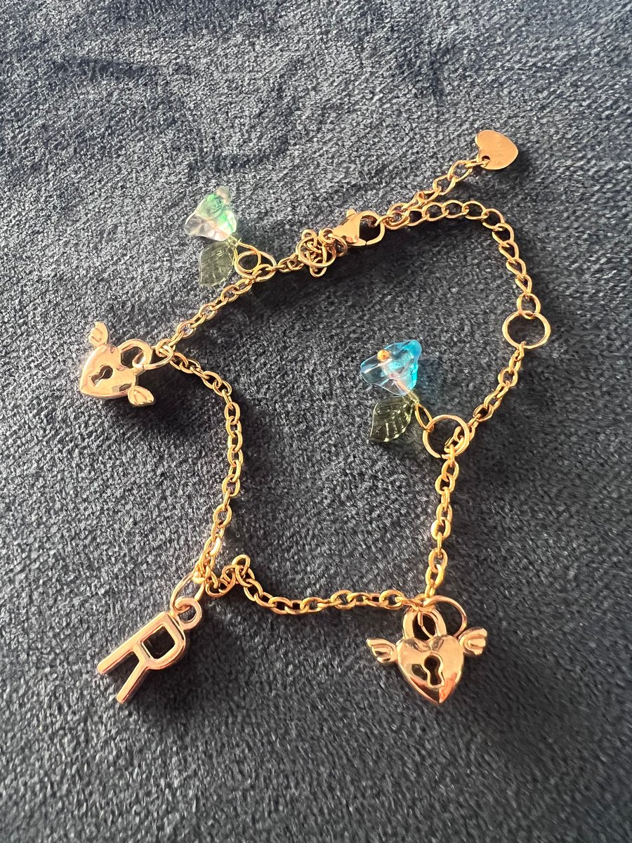 Golden Heart Charm Bracelet