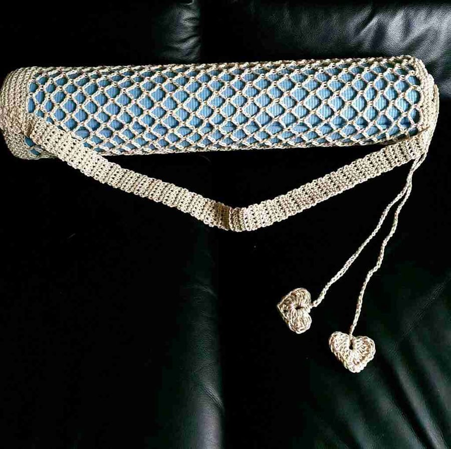 Crocheted mesh bag - yoga mat carrier