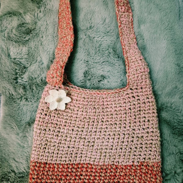 Handmade Natural Jute and ombre yarn Shoulder Bag