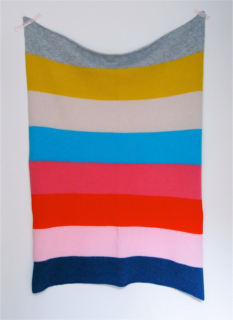 Knitted Lambswool 8 Stripes Blanket