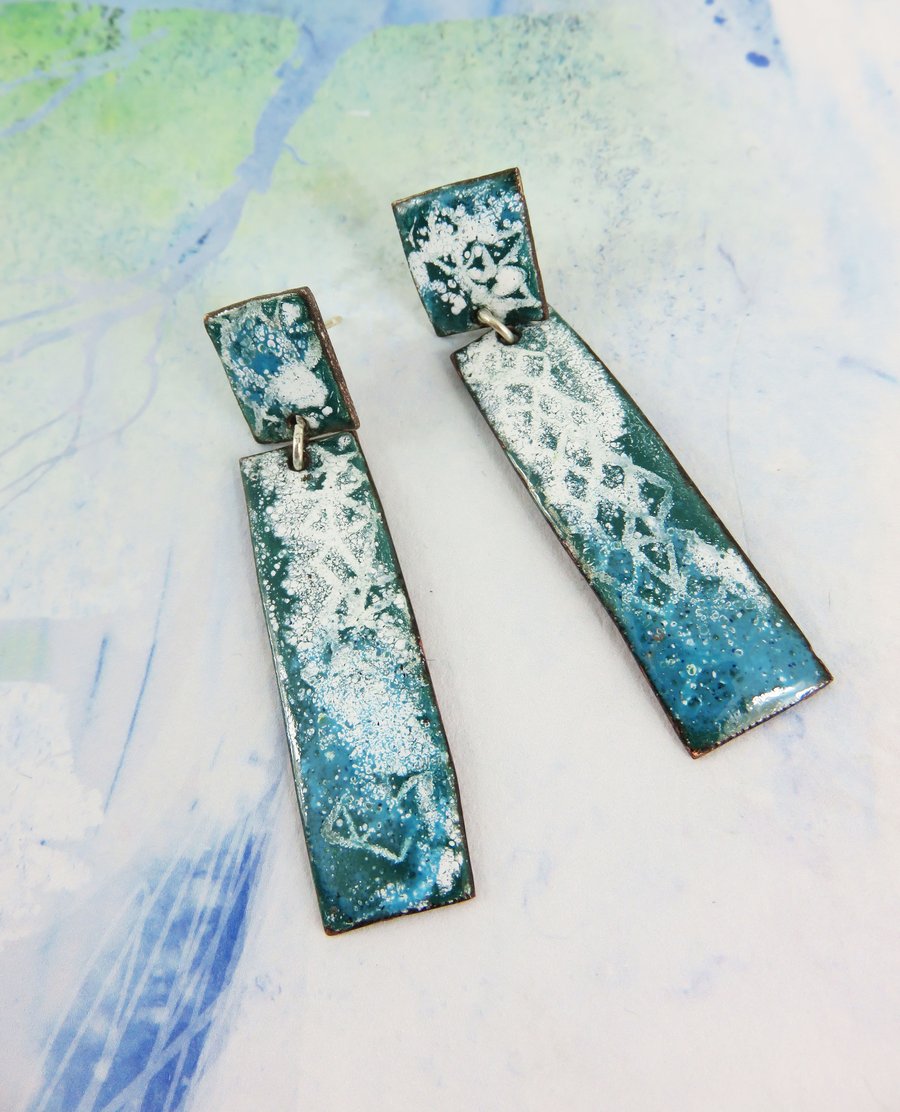 Enamel on copper unique dangle earrings in two parts with line pattern 