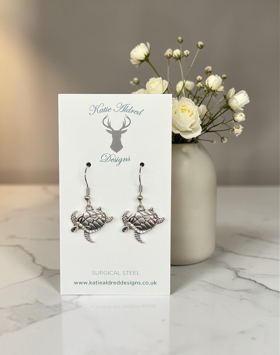 Charm Earrings - Medium Turtle