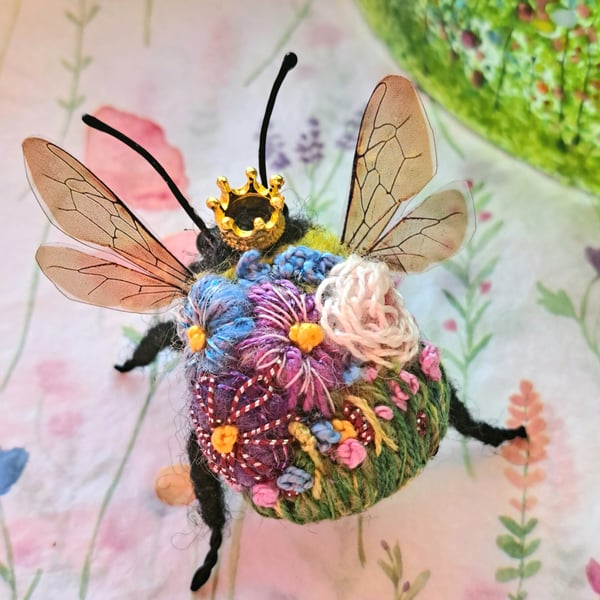 Embroidered Queen Bee 