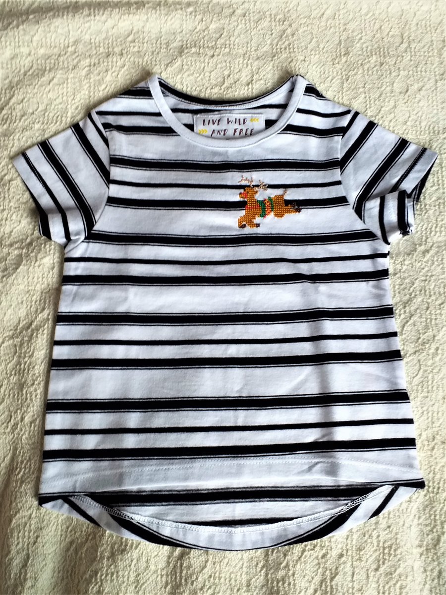 Reindeer, T-shirt , Age 3, hand embroidered