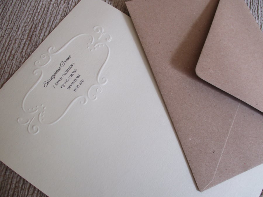Embossed Personalised Writing Paper Set - 15 Pieces - Elegant - Ivory - Cream