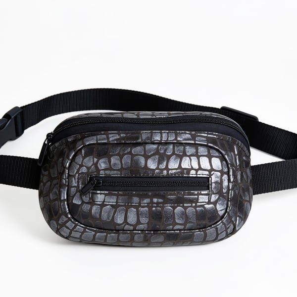 Clam Shell Bag