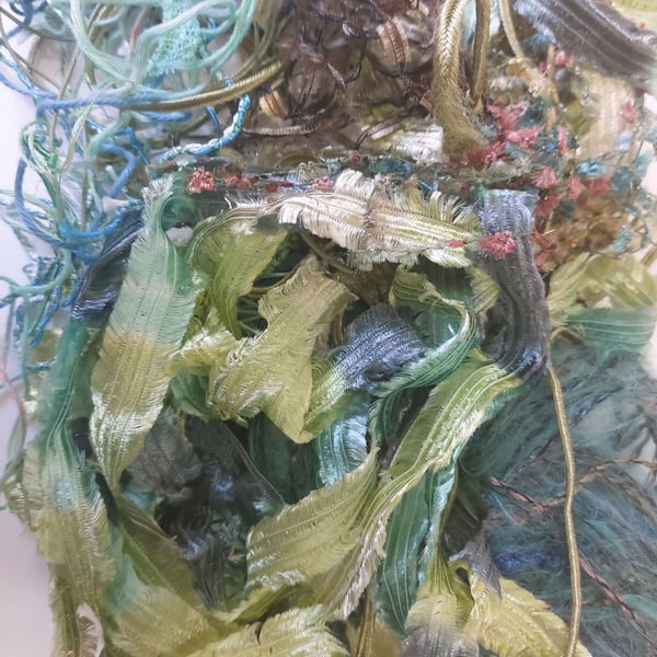 Pack Quality Textured Yarns  Threads Ideal For Textile Collage and Embroidery