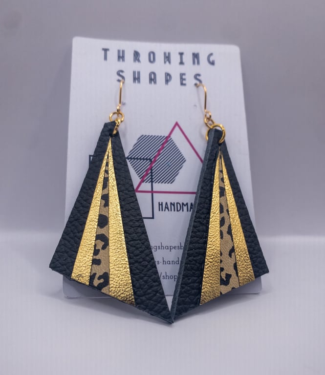 Art Deco inspired handmade leather earrings. Triangle dangle earrings with metal