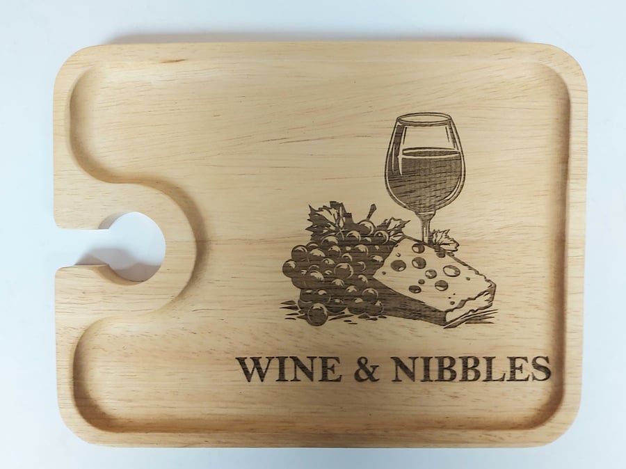 LASER ENGRAVED WINE & NIBBLES BOARD