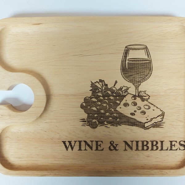 LASER ENGRAVED WINE & NIBBLES BOARD