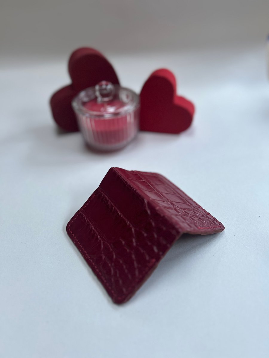 Leather wallet red unisex handmade slim & lightweight for cards and cash