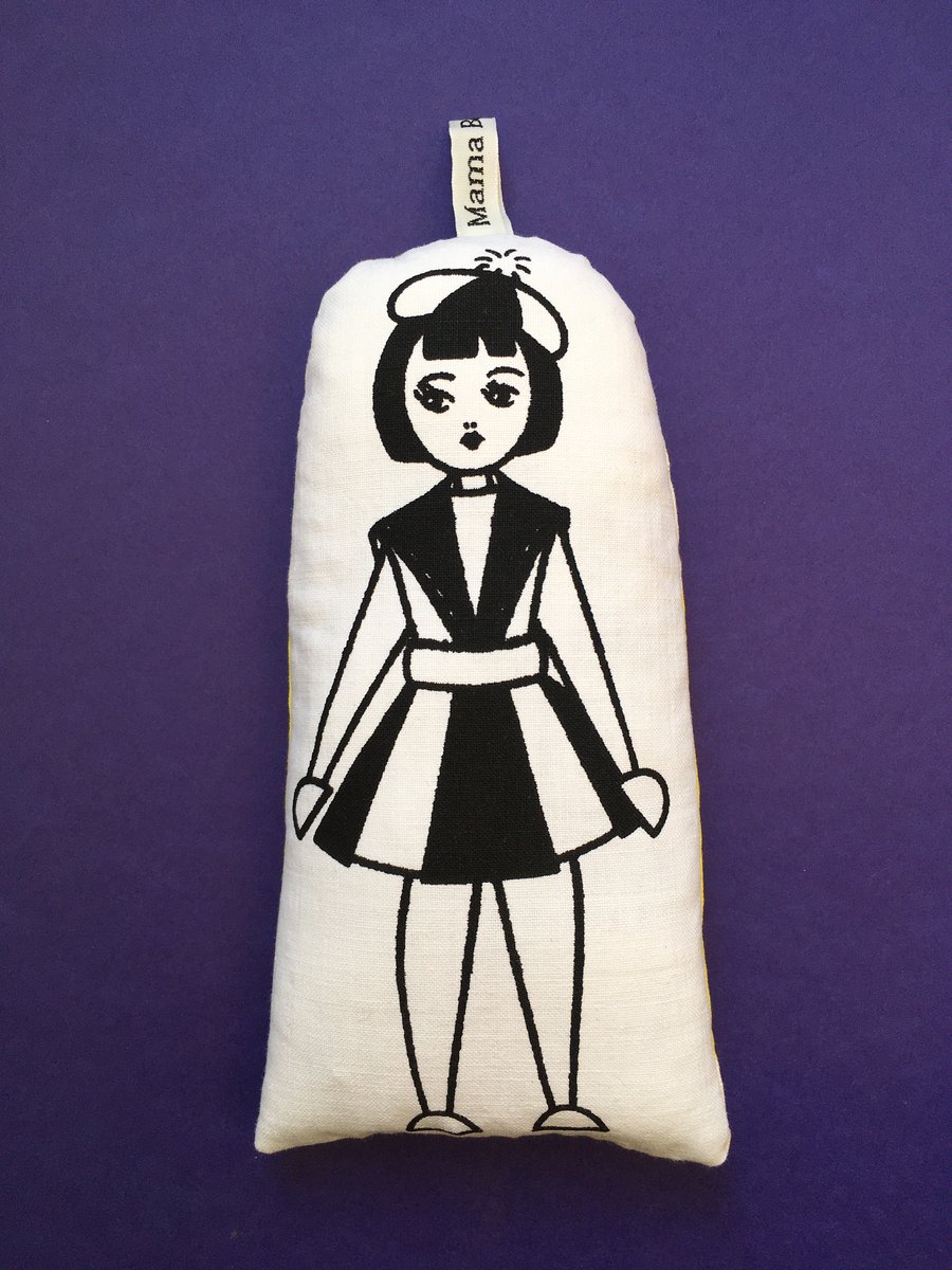 Hand Screen Printed Polish Doll Lavender Bag With 1960’s Daisy Fabric 