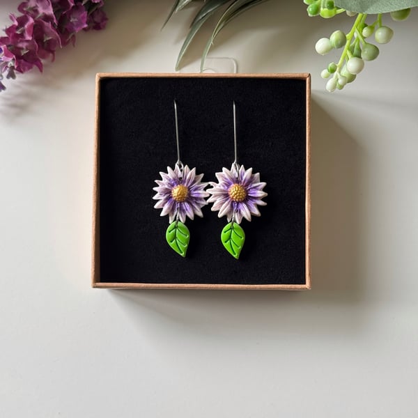 Purple Daisy and Leaf Drop Earrings 