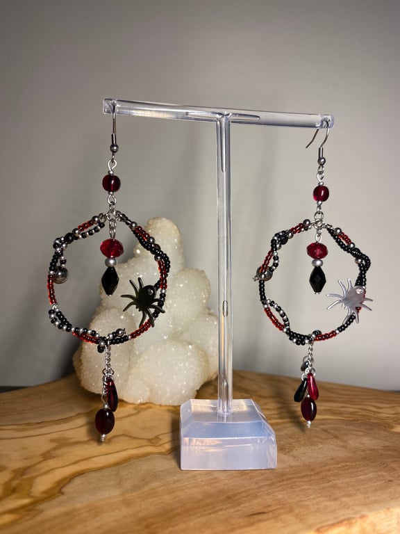 Octavia - Spider Earrings 