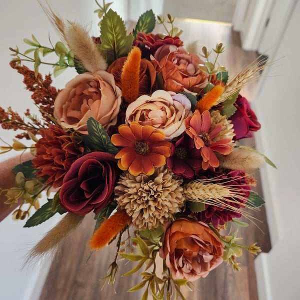 Cinnamon Spice Brides Bouquet and Grooms Buttonhole 