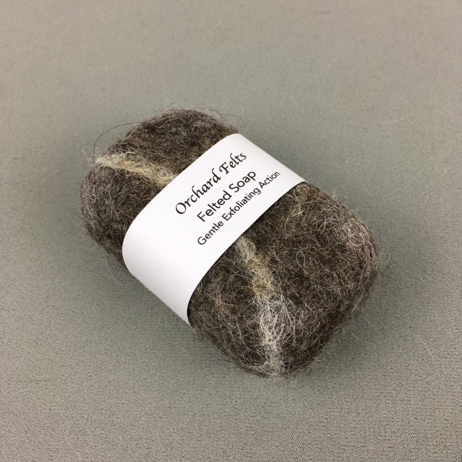 Felted pebble soap, grey with white veins