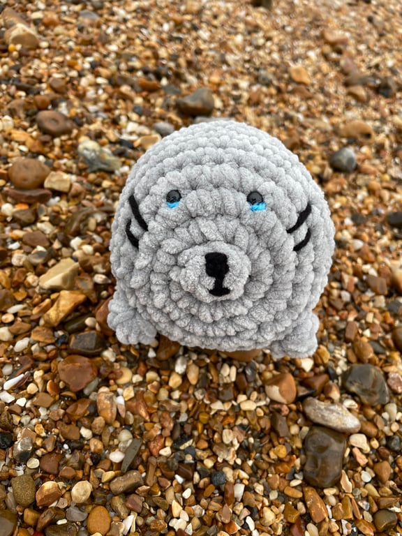 Handmade Crochet Grey Plushie Seal: Soft Chenille Yarn