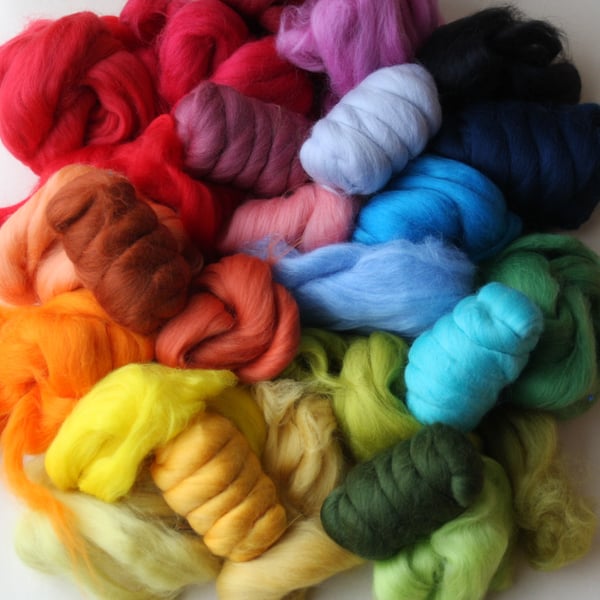 "Merino-Lucky Dip" Wool Pack - 150g of dyed Merino wool tops for felting