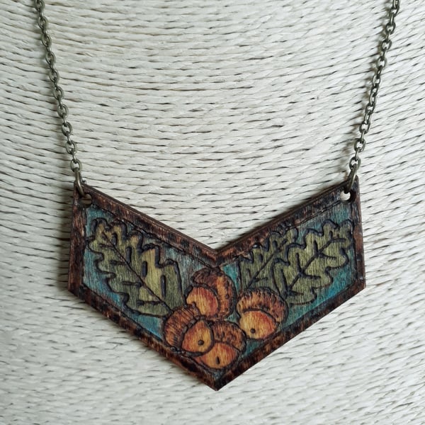 Pyrography acorn & oak leaf pendant