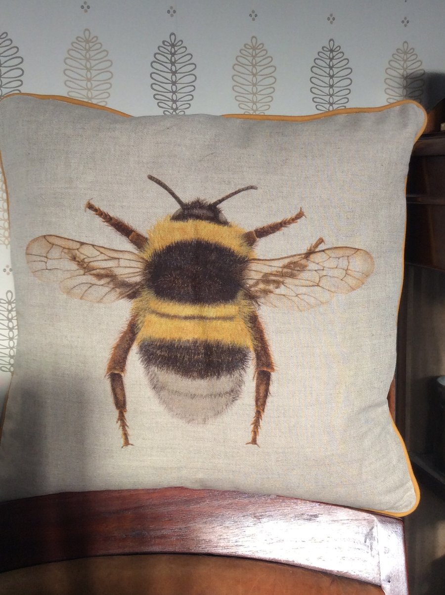 Bee print cushion ... Customer Order
