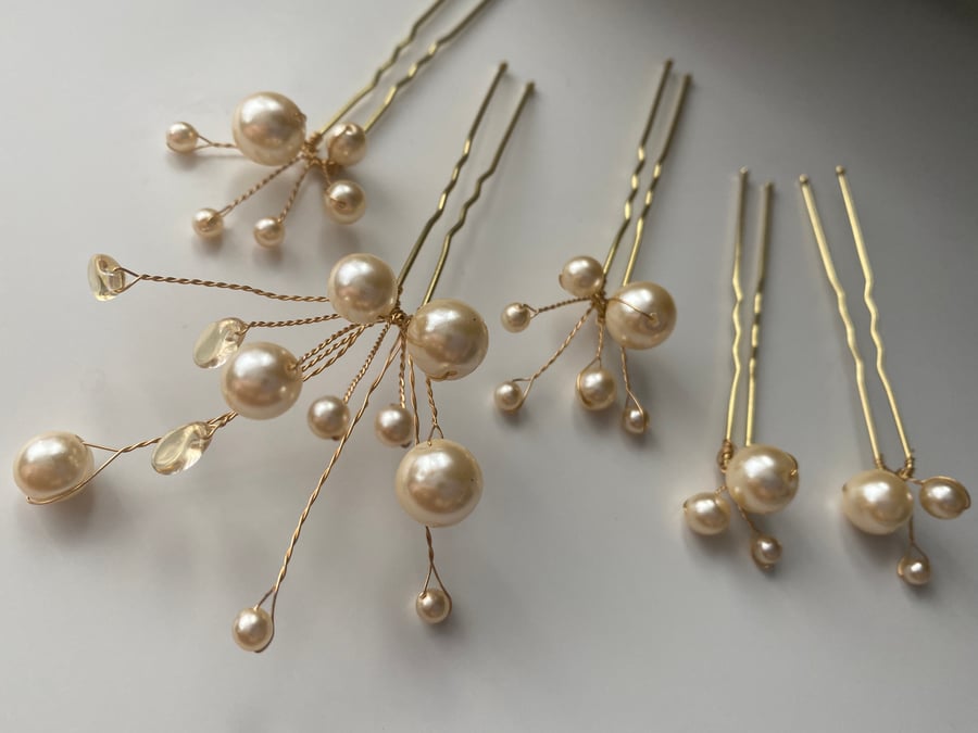 The Charlotte hair pin set - Bridal vintage cream pearl pins- Bridal hair pins