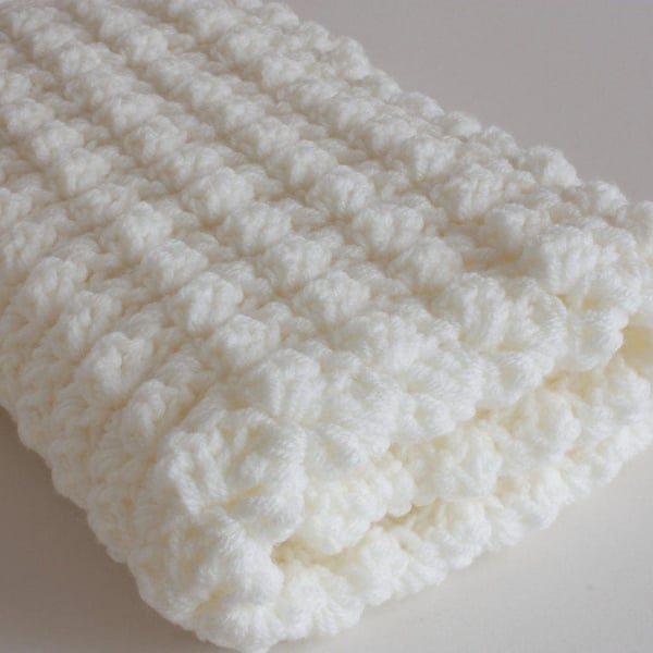 Baby blanket, Cream Handmade Baby Gift, Extra Thick crochet baby blanket