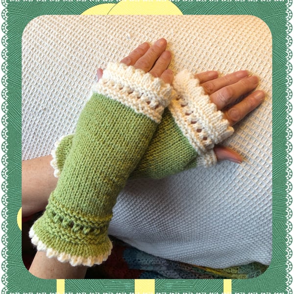 Hand knitted fingerless gloves 