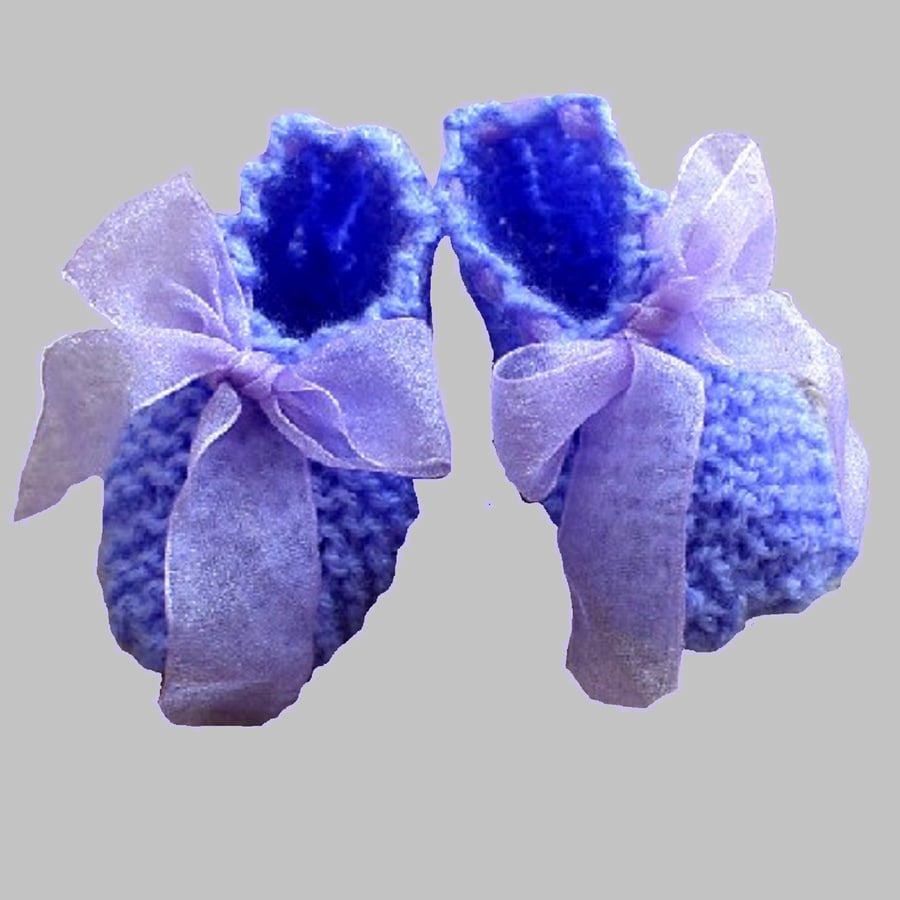 KNITTING PATTERN PDF Lavender Bootees for Baby
