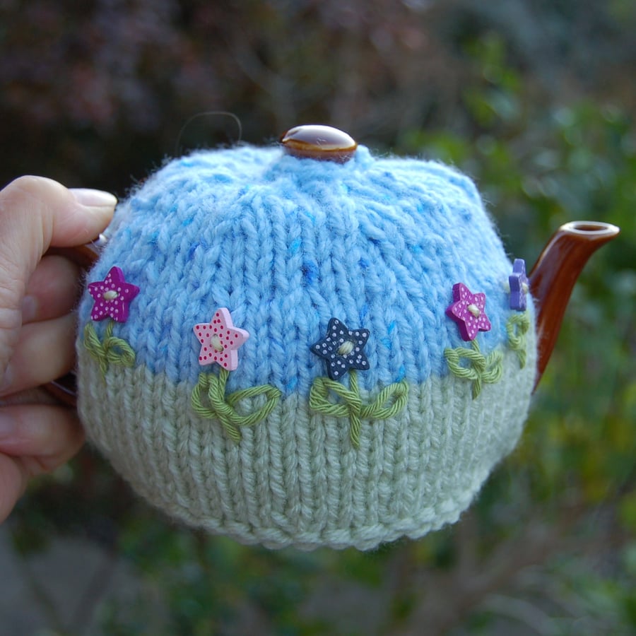 Tea cosy - to fit a small  teapot, knitted tea cosy - flower border