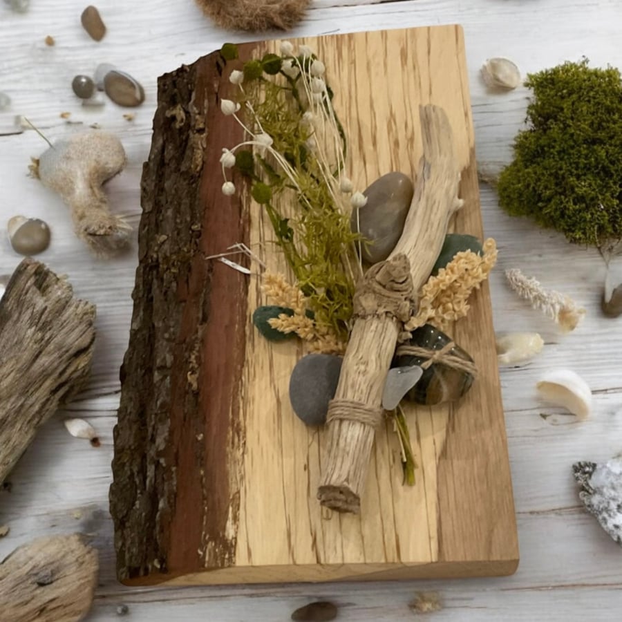 Handcrafted Welsh Oak Live Edge Wall Hanging with Botanicals,Driftwood & Pebbles