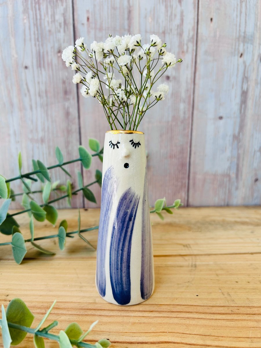Small People Vase 