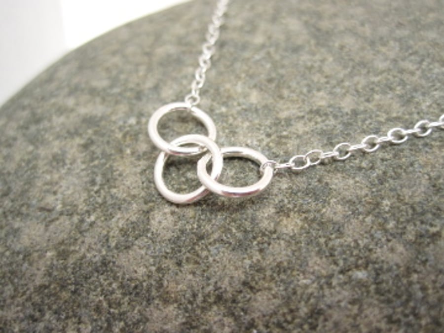 Three Sisters Silver Necklace Pure Design Circles - Round, Sisters, Rings Triple