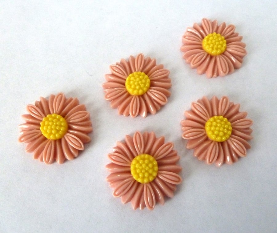 SALE pink daisy cabochons