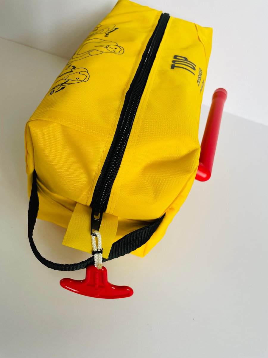 Life best sale vest bag