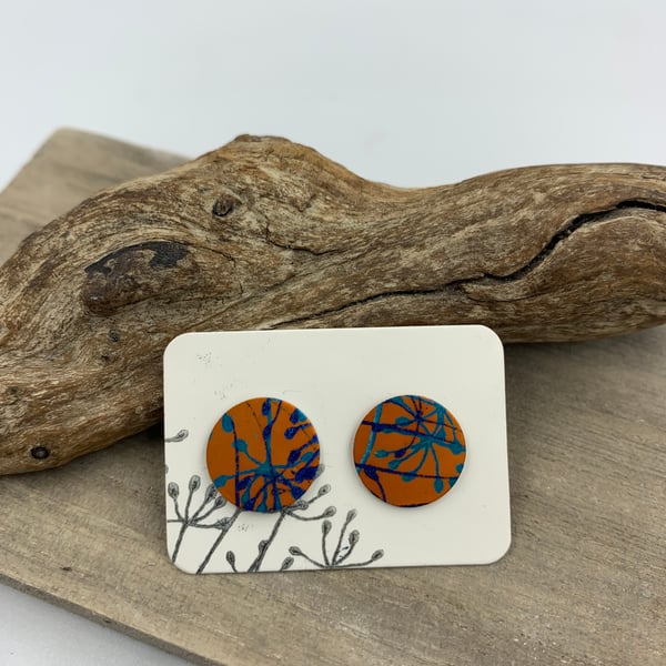 Orange and blue aluminium cow parsley circle studs earrings