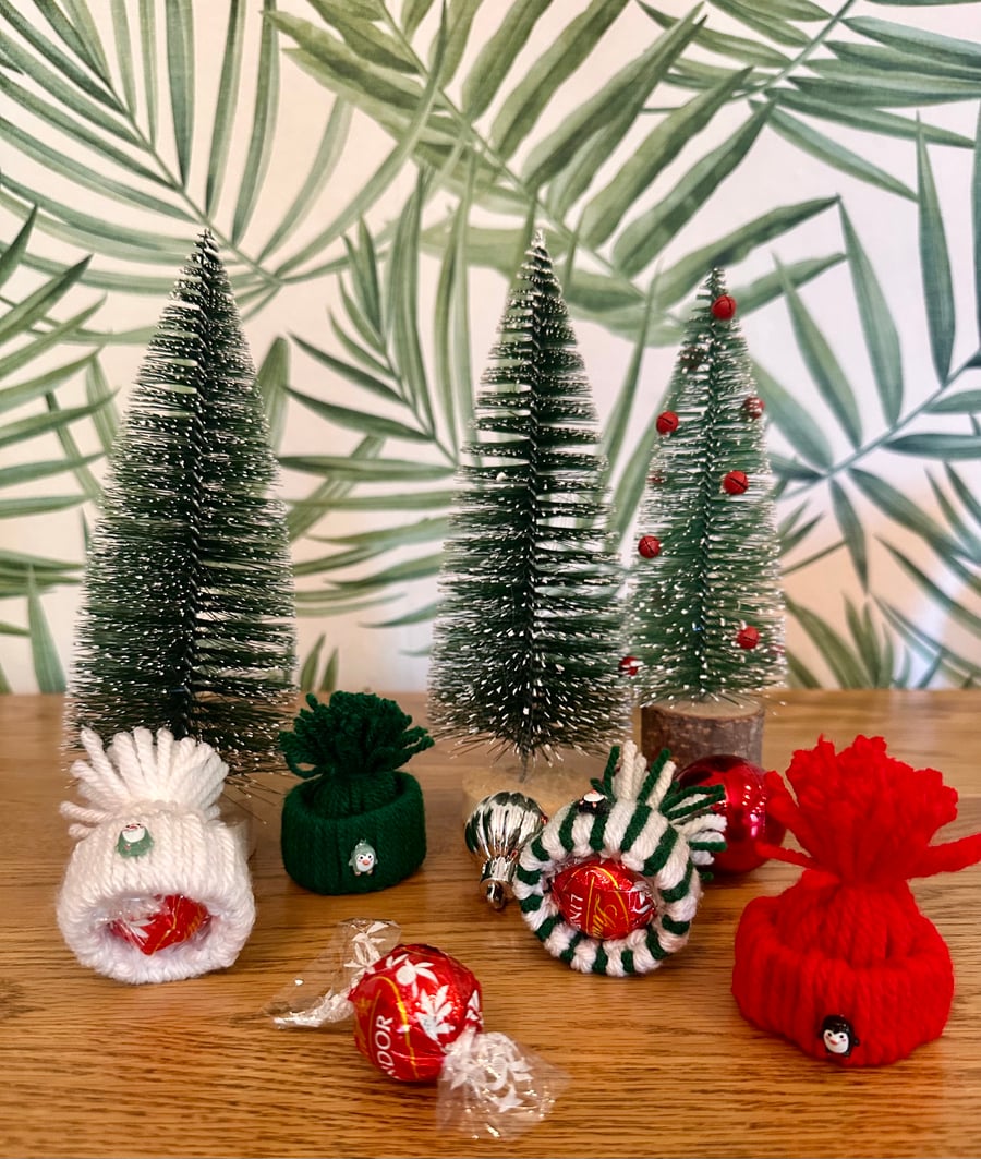 Cute mini Christmas hats- table decor, bottle toppers, 
