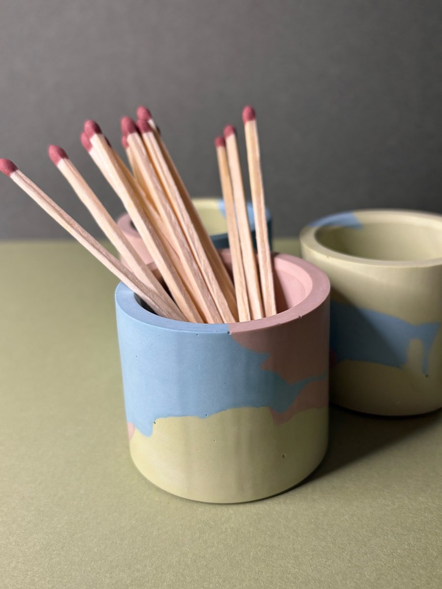 Mini Match Pot Holder In Avocado Chocolate And Blue Colourway 