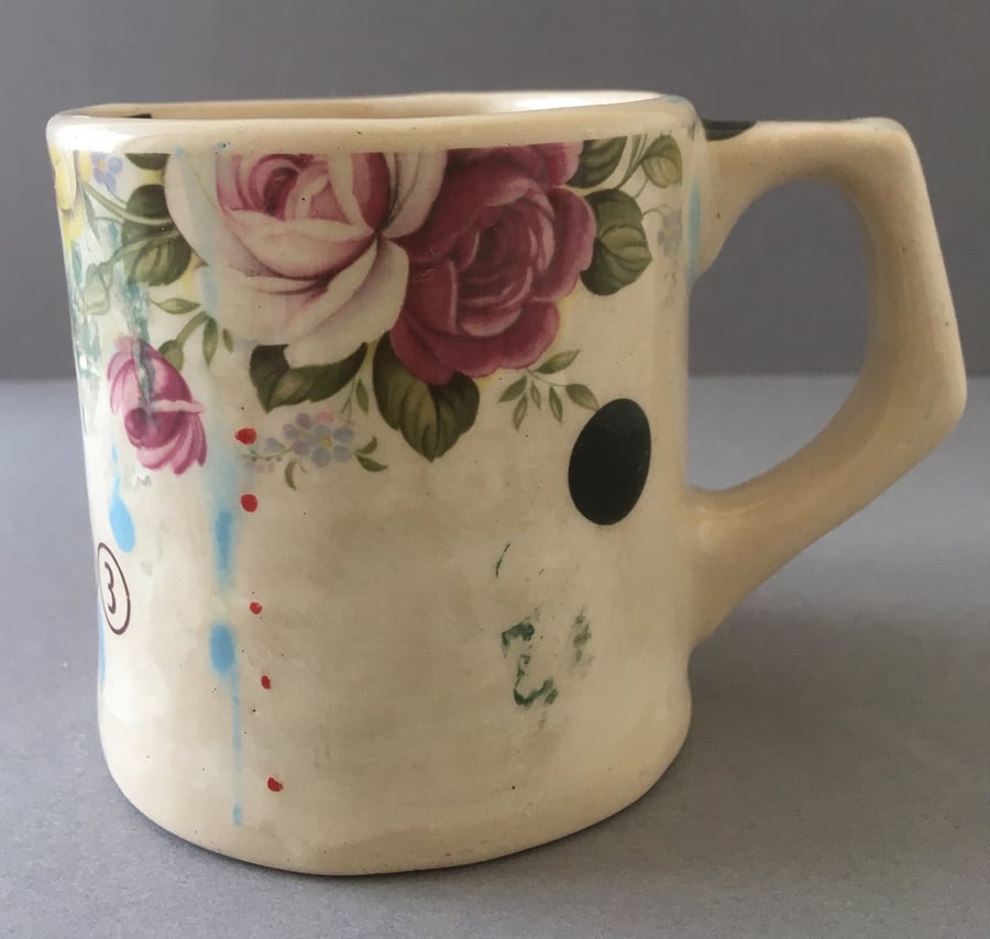 Handmade ceramic cup. Floral print. Polka dots. Love heart.