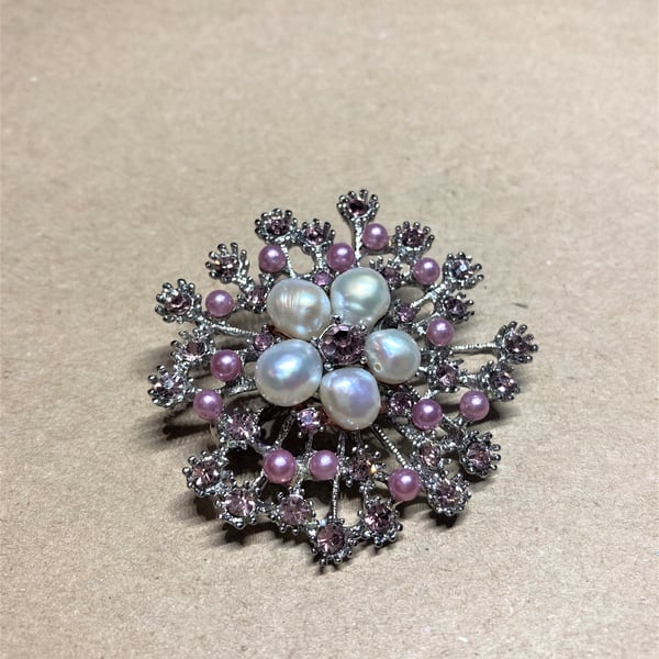 Sparkling Lilac Crystal, Faux seed pearl, Fresh Water Pearl Vintage Brooch
