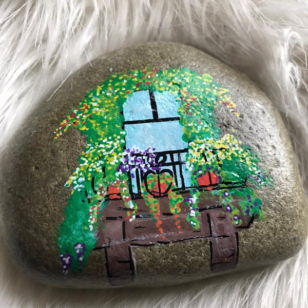 Flower painted stone