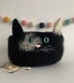 FELTED 'FUSSPOT' BOWL, desk tidy  . Cat. Black and white . Home decor.