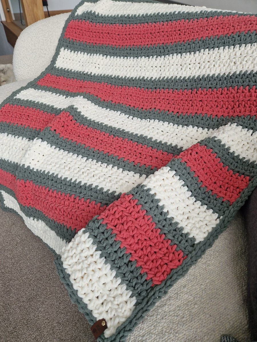 Handmade crochet blanket -throw - large size 