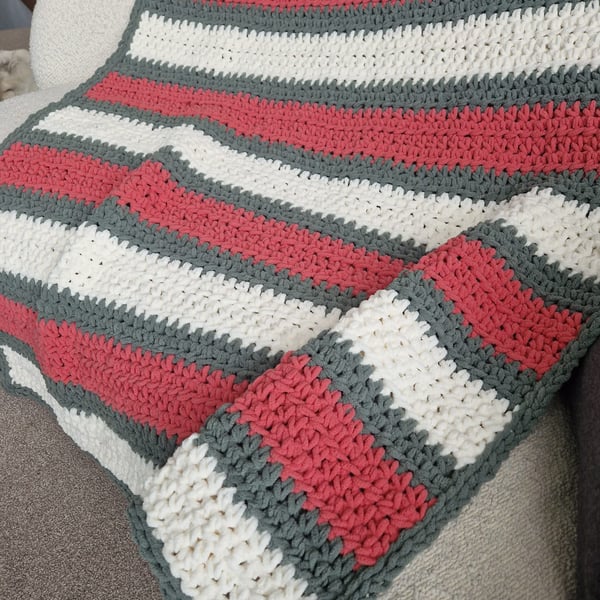 Handmade crochet blanket -throw - large size 