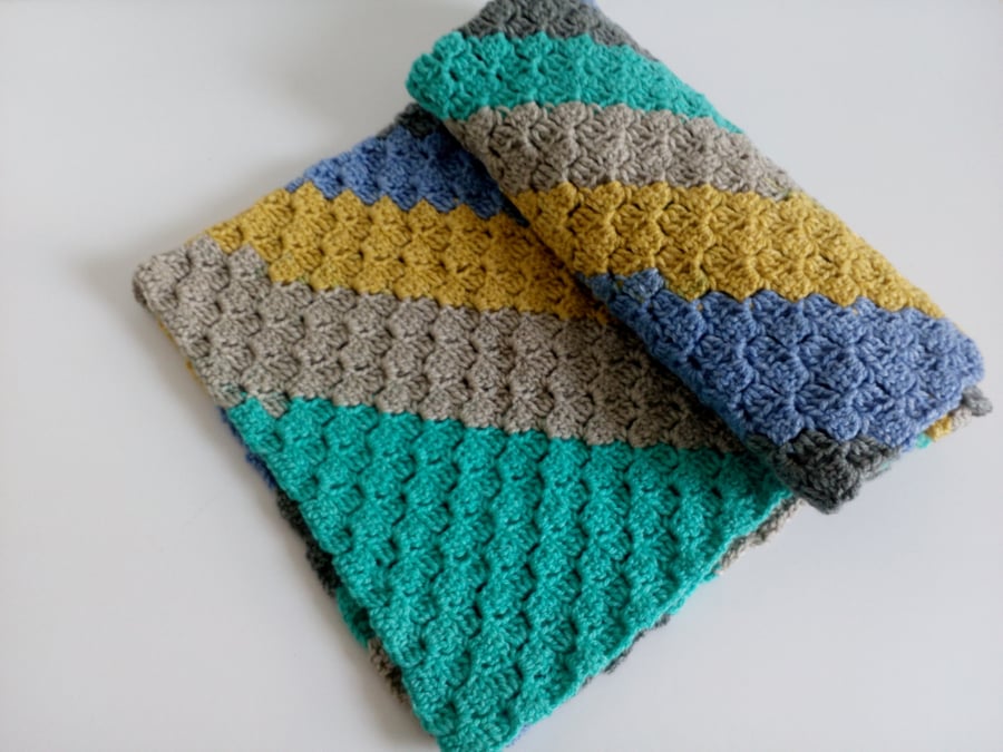 Lap blanket, Baby blanket, small blanket, croch... - Folksy