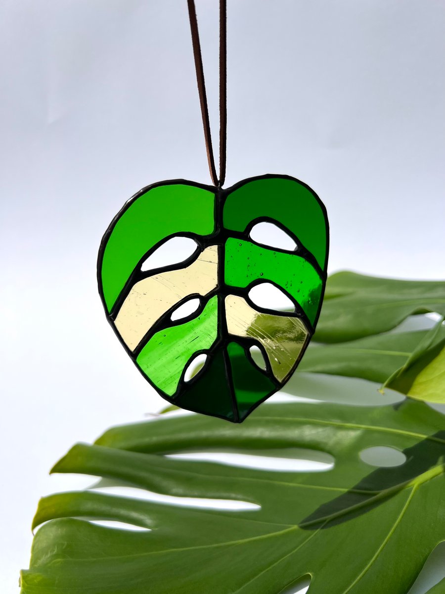 Monstera leaf stained glass suncatcher - green and amber