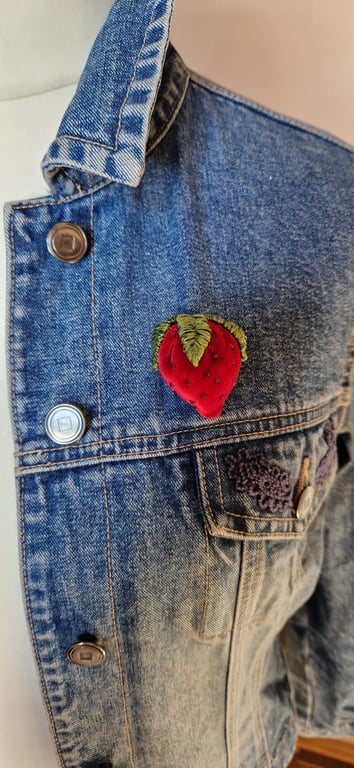Strawberry Velveteen textile art brooch 
